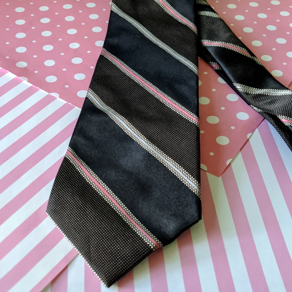 Calvin Klein 100% silk black and pink necktie